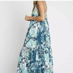 Chic Blue and White Floral Maxi Dress